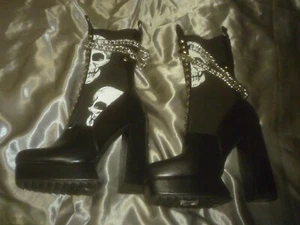 Dolls Kill Lamoda Skull Boots Size 7 - New Missing The Cross No Box - Picture 1 of 7