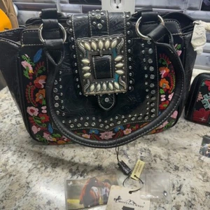 Montana West Buckle Collection verdeckte Pistolentasche inklusive Geldbörse - Bild 1 von 11