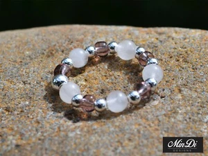 Handmade Stretch Ring With Sterling Silver, Glass Beads & Rose Quatz - Imagen 1 de 4