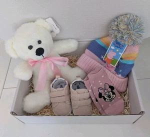 Peppa Pig Hat Girls With Disney Socks (Genuine)- Designer Gift Hamper - Picture 1 of 4