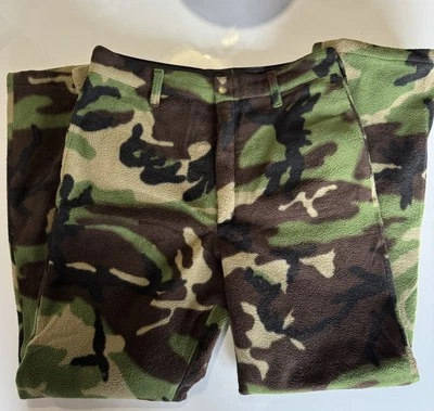 Vintage Men’s Medium Cabelas Whitetail Gore-Tex Camo Hunting Jacket Pants Set - Image 1 of 4