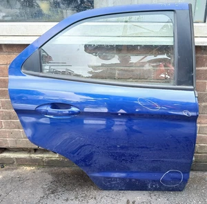 FORD KA + MK3 2017 - 2021 OSR FAHRERTÜR HINTEN IN DEEP IMPACT BLUE *DEFEKT* - Bild 1 von 7