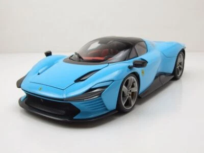 Ferrari Daytona SP3 Blu Modellino 1:18 Bburago Signature - Immagine 1 di 4