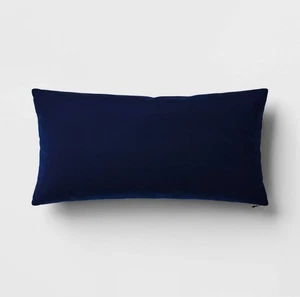 NWT Threshold 12 x 24" Indoor Outdoor Decorative Pillow Cover Velvet Navy 12.28 - Picture 1 of 8