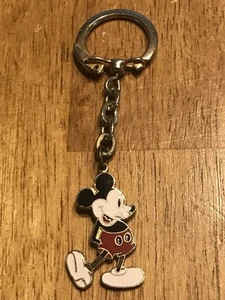 Mickey Mouse Vintage 1981 Keychain Disney World Enamel Key Ring - Picture 1 of 2