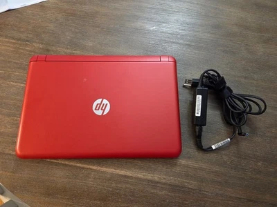 PC Notebook HP Pavilion 15 AB203CY 12 GB RAM 1 TB Pantalla táctil HD AMD A8-7410  Foto 1 de 4