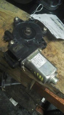 03 04 05 06 MOTOR ELEVALUNAS DERECHO NISSAN ALTIMA TRASERO  Foto 1 de 3
