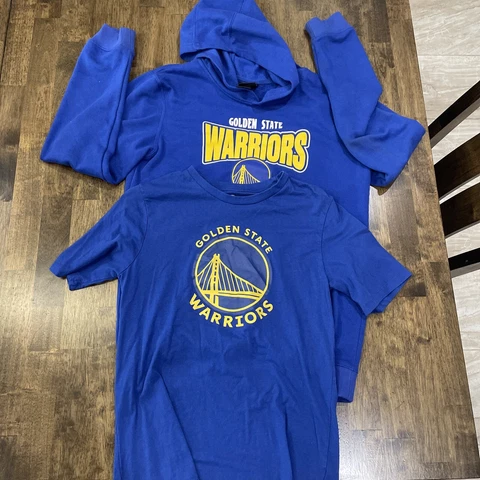 Golden State Warriors Hoodie & T-Shirt Youth XL Worn Once Cover