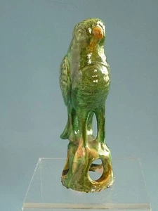 Antigüedades chinas Dinastía Ming Porcelana Esmalte Verde Tallado Pájaro - Imagen 1 de 10