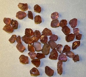 Lot SPINELL Rohsteine (5gr) Spinel rough, Mahenge - Picture 1 of 1