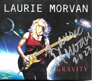 Die "Schwerkraft" CD signiert von Laurie Morvan - Bild 1 von 2