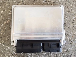 2001 Audi A6 2.7T ECU ECM 4B0 907 551 AA (4B0907551AA) Engine Computer IMMO OFF - Bild 1 von 4