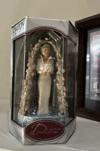Carlton Cards Diana Princess Of Wales Ornament Brand New In Box - Picture 1 of 4