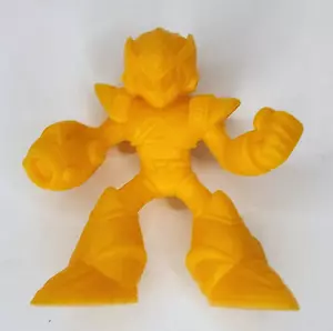 Mega Man Rockman 1.5" Megaman X MAX Dark Yellow Rubber Keshi Mini Figure Bandai - Picture 1 of 3