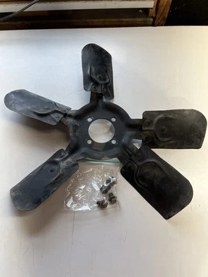 Ventilador de motor 88-95 Chevy GMC OBS GMT400 4.3 5.0 5.7 TBI Foto 1 de 2