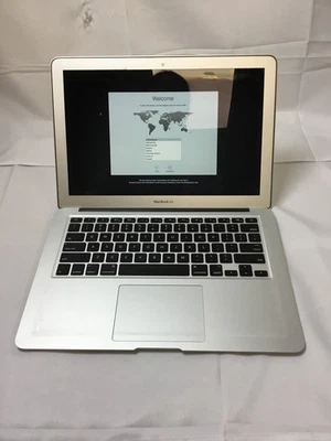 Apple MacBook Air (M2012) «Core i5» 13,3» 1,7 ГГц 4 GB 512 GB SSD класса C - Изображение 1 из 4