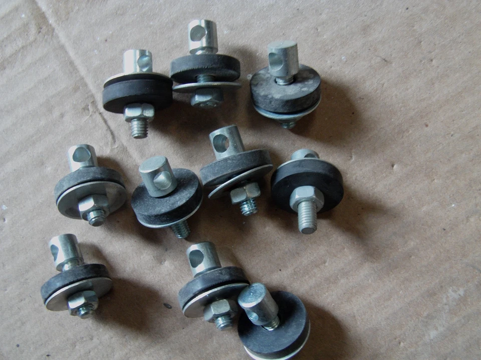 lot 10 SERRE TRINGLE 6/6mm VELO CYCLO FIXATION GARDE BOUE CYCLE VINTAGE VILLE - Photo 1/1