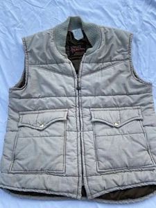 Vintage Walls Blizzard Pruf Mens Size Large Quilted Puffer Vest Tan Made In USA - Picture 1 of 22