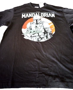 T Shirt Star Wars The Mandalorian Baby Yoda (Grogu) Size Lg Black Tee clothing - Picture 1 of 5