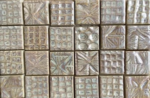 Pratt & Larson Rare Embossed Mosaic Tiles-Pearl Metallic 24- 1-1/4 “ pcs - Picture 1 of 1