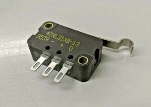 Micro Switch 47XL11XB-13 Integral Magnet Position Sensor 6 - 24 VDC - Picture 1 of 2