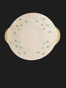 Vintage Belleek Shamrock Basket Weave Handle Cake Plate~7th Mark 1980-93~Ireland - Picture 1 of 5