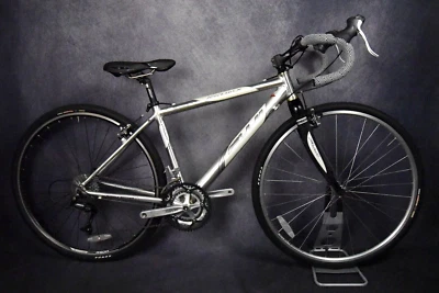 FUJI ABSOLUTE LX  Cyclocross BIKE SIZE MEDIUM, 17.5", 27 SPEED, ALUM CARBON FORK - Image 1 of 4