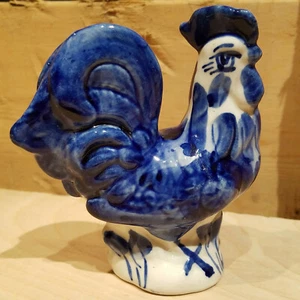 Delft Blue Style Rooster Chicken Figurine Statue Country Decor 4" - Swanky Barn - Picture 1 of 12