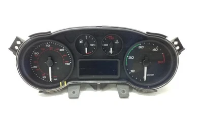 Iveco Daily 2014- Speedometer Tachometer Instrument Cluster 5801815724 - Image 1 of 4