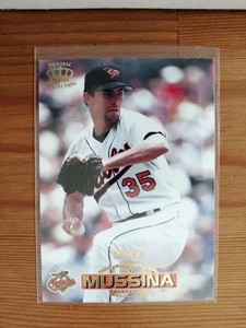 MIKE MUSSINA 1996 Pacific #243   FREE SHIPPING