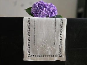 Runner ricamato a mano in puro lino Corsia ricamata 22 x 89 cm - Imagen 1 de 6