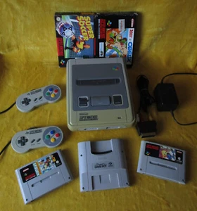 Super Nintendo Entertainment System SNES + Controller und Spiele - Bild 1 von 16