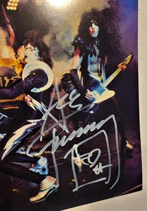 Ace Frehley firmato bianco vivo! LP Album Vinile Autografo - Foto 1 di 3