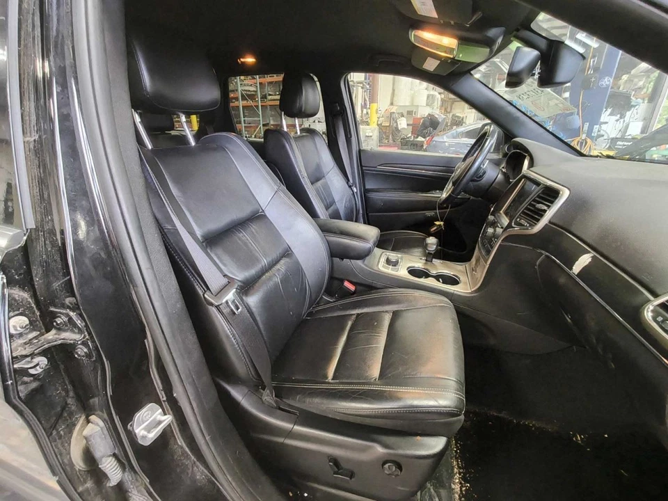 Passenger Front Seat  Bucket Fits 14-22 GRAND CHEROKEE 666960 Foto 1 de 1