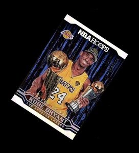 Aros de la NBA 2017-18 Homenaje Foil SP KOBE BRYANT/199! TÍTULO DE LA NBA LA LAKERS MAMBA  - Imagen 1 de 2