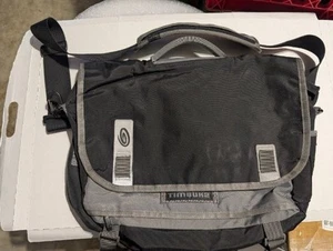 Timbuk2 Messenger Bag Black Medium Over the Shoulder Cross Body Classic - 18" - Picture 1 of 6