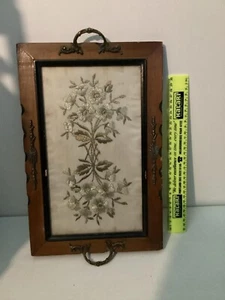 Vintage Wooden & Metal needlework flower Dresser/Vanity tray 1960s - Foto 1 di 6