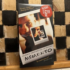 Memento, VHS, 2001 Formal Blockbuster Resealed - Picture 1 of 5
