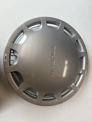 94 95 Ford Taurus Hubcap Rim Wheel Cover Hub Cap 15" OEM 7000 USED SILVER - Image 1 of 4