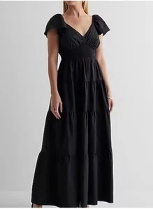 NWT Express Maxi Dress Women’s Tiered V-neck Smocked Waist black Witchy S Gypsy - Picture 1 of 12