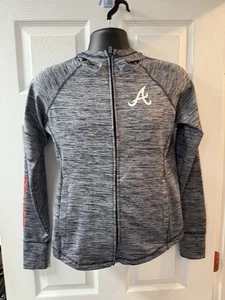 Sudadera con capucha Atlanta Braves 4Her de Carl Banks para mujer gris cremallera completa - Imagen 1 de 8