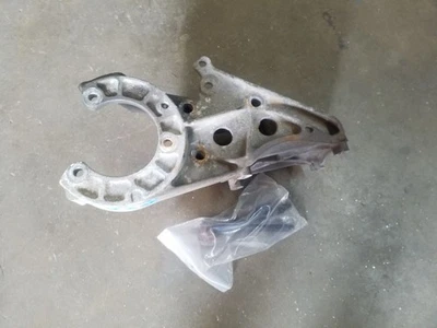 Compressor CA 5.0L / suporte de direção hidráulica | Compatível com Ford F150 / Bronco 1994-1997 - Imagem 1 de 4