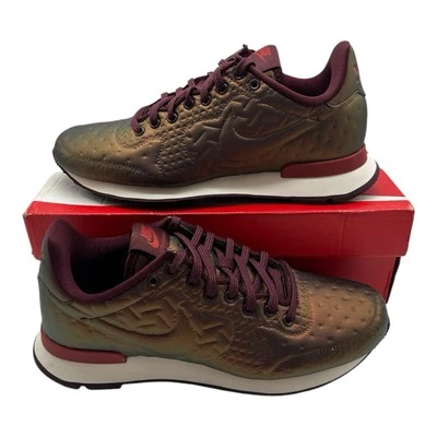 Nike Internationalist Jacquard Winter Shoes Womens 7 Metallic Mahogany/Maroon - Image 1 of 4