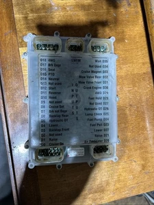 John Deere 7500-E fairway reel mower 7500 TCA18744B computer - Picture 1 of 6