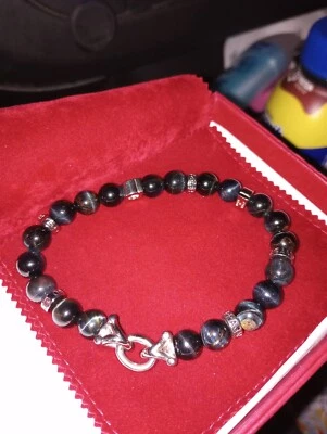 Pulsera Salvatore Ferragamo ojo de halcón para hombre Foto 1 de 4