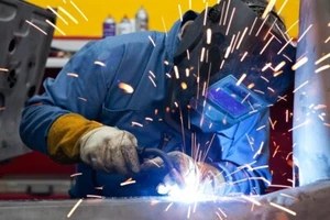 Welder Welding Service Business Plan - Picture 1 of 3