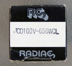 1 RADIAC JCD 100 Volt 650 Watt tungsten halogen lamp - Picture 1 of 4