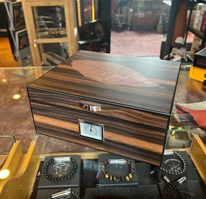 Humidor mit Dekor "Blatt" für ca. 25 Zigarren, AP-Humidif.integr.Hygrometer, NEU - Bild 1 von 8