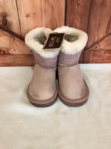 ¡NUEVO CON ETIQUETAS! ZAPATOS ILUMINADOS!! Botas de gamuza suave rosa Delia’s Girl talla 7 - Imagen 1 de 3