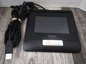 wacom STU-540 Color LCD Signature Pad STU-540/K With Pencil - Picture 1 of 9